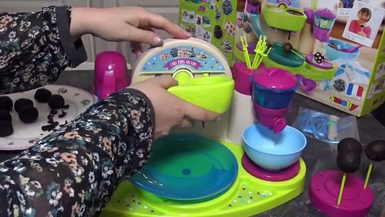 CAKE POPS FACTORY ★ Wir verschönern kleine Kuchen am Stiel ★ Kinderküche | Smoby Toys