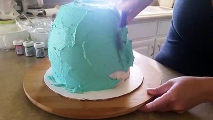 FROZEN FEVER ELSA CAKE. A Frozen Elsa Barbie Cake