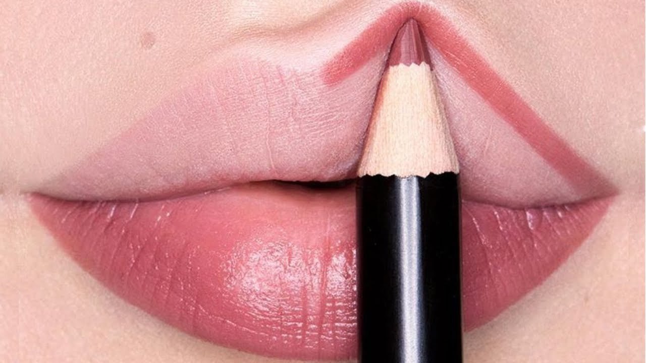 New Lip Art Ideas March 2018 - Amazing Lipstick Tutorials You Must Try