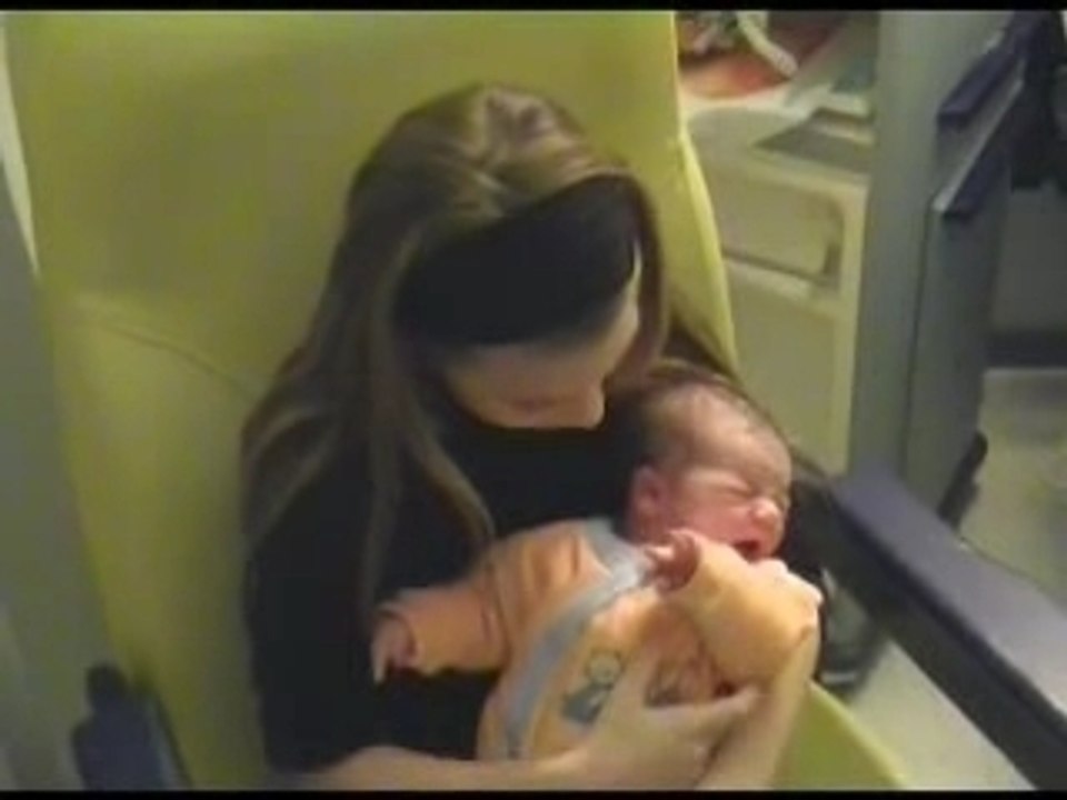 AMANDINE EST ARRIVEE      YES