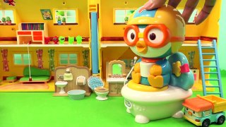 거대변기와 똥뽀로로의 만남★뽀로로 장난감 애니 (Pororo Toy Animation in Big Toilet)
