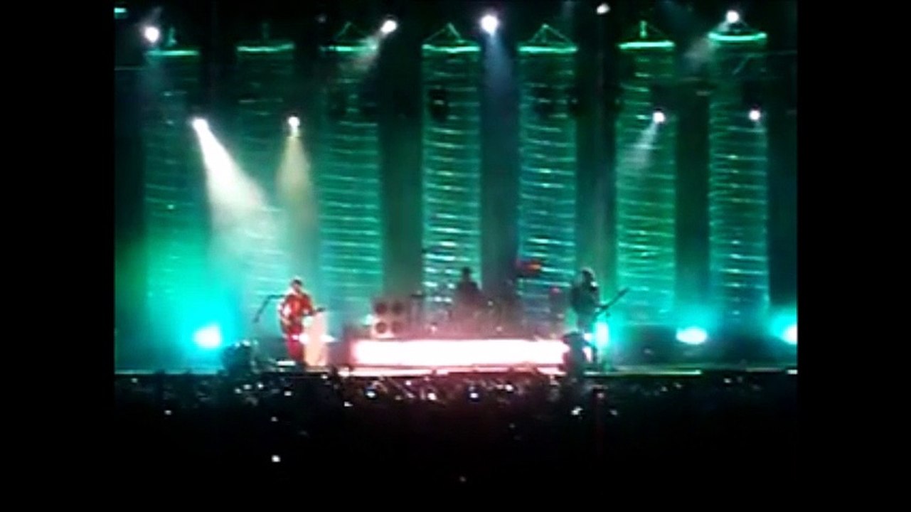 Muse - Citizen Erased, Kuala Lumpur Stadium Negara, 02/25/2007