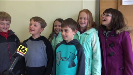 Elementary School Principal Makes Good on Deal With Students to Sleep on Roof