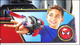 SPIDER-MAN HOMECOMING Rapid Reload Blaster Nerf Toy Review | DarkLordSaxon