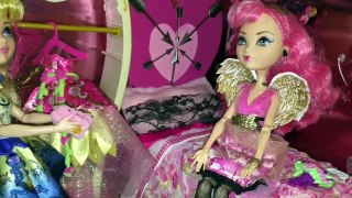 HOW TO MAKE A DORM ROOM FOR BLONDIE LOCKES AND CA CUPID [EVER AFTER HIGH]