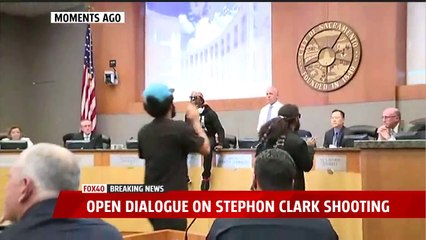 Hundreds Crowd into Sacramento City Hall to Voice Anger Over Stephon Clark Death