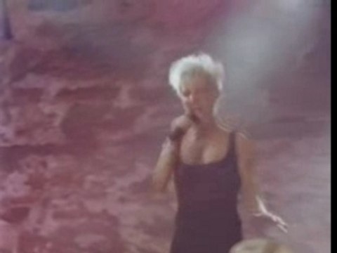 Roxette - 07.Listen to your heart