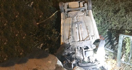 Alkollü Sürücü, Dereye Düşen Aracından Hiçbir Şey Olmamış Gibi Çıktı