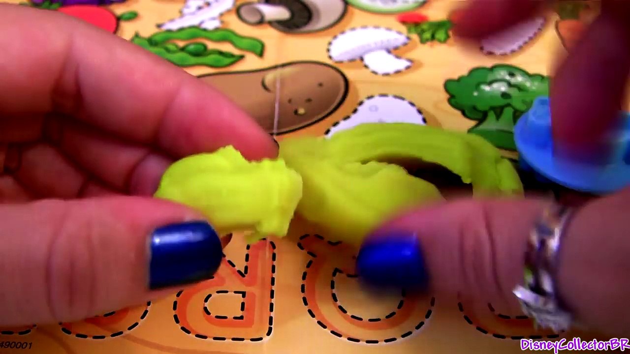 Chef Cookie Monster Eats Lightning McQueen PlayDoh Cars Disney Pixar Cookie Monsters Letter Lunch