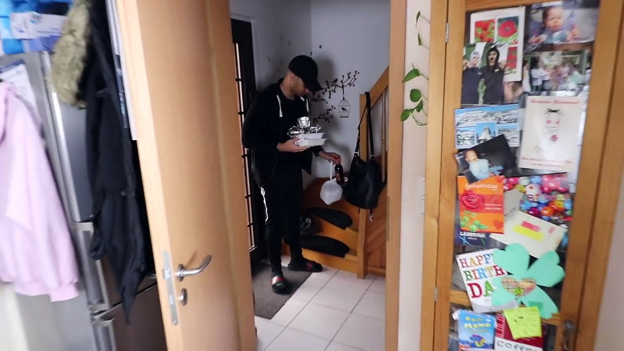 BLIND ESSEN BEIM LIEFERSERVICE BESTELLEN !!! (CHINESISCH) | PrankBrosTV