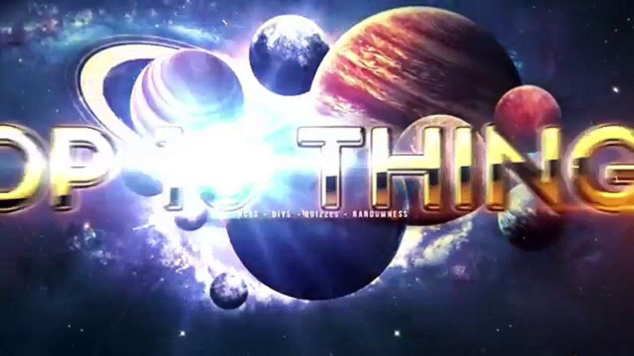 Cách làm một "khu vườn nhỏ" bên trong bóng đèn cũ để trang trí bàn học