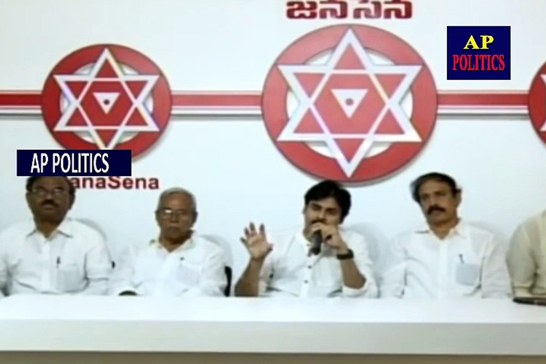 Pawan Kalyan Satires on Amit Shah Over AP Special Status __ Janasena Meet -AP Politics