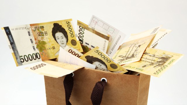 새마을금고 직원 94억 원 불법 대출 잠적 / YTN