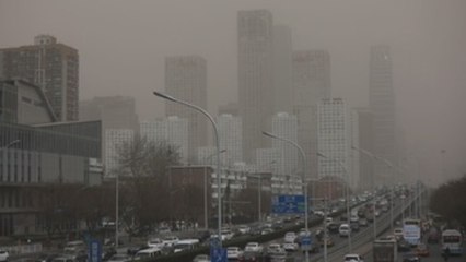 Una tormenta de arena dispara los índices de contaminación en Pekín