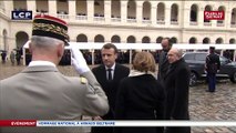 Arrivée d'Emmanuel Macron aux Invalides