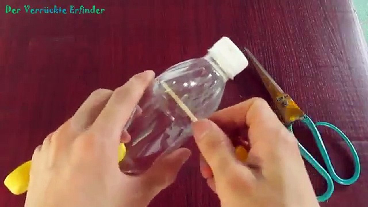 Wie man ein Gummiband betriebenen Auto machen | Mit Plastikflasche