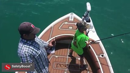 Can KIDS FISHING CATCH AMAZING FISH? VS HAMMERHEAD SHARK PLUS BIG Fish GOLIATH GROUPERS
