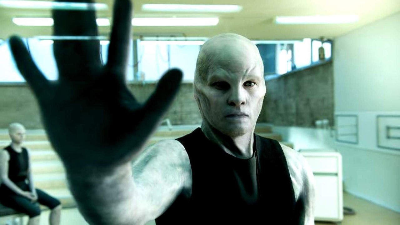 AVATAR-STAR SAM WORTHINGTON IM SCI-FI-THRILLER TITAN Trailer German Deutsch (2018) HD