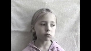 Un père filme sa fille 15 secondes chaque semaine