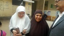 مسنة ببني سويف: «انتخبت السيسي علشان عمل حاجات حلوة كتير لمصر