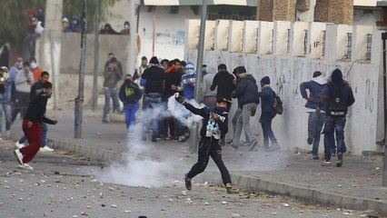 Tunisia: Violence on the streets of Kesserine as youth return to protest incomplete revolution
