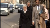 Clara Ponsatí se entrega a la justicia escocesa