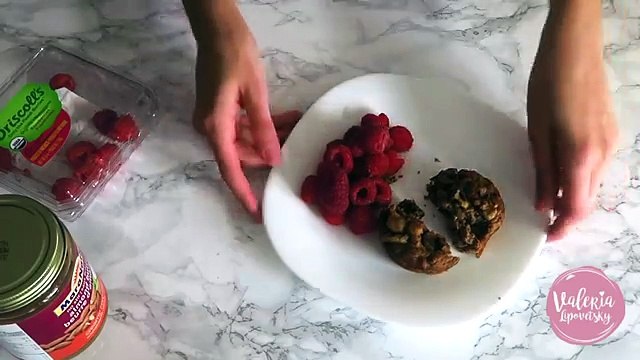 What I Eat In A Day| Model/Mommy/Holistic Nutritionist