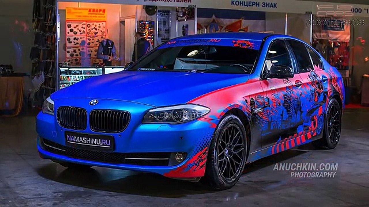 Tuning Show new in Moscow - BEAUTIFUL GIRLS, I MEAN.. CARS!