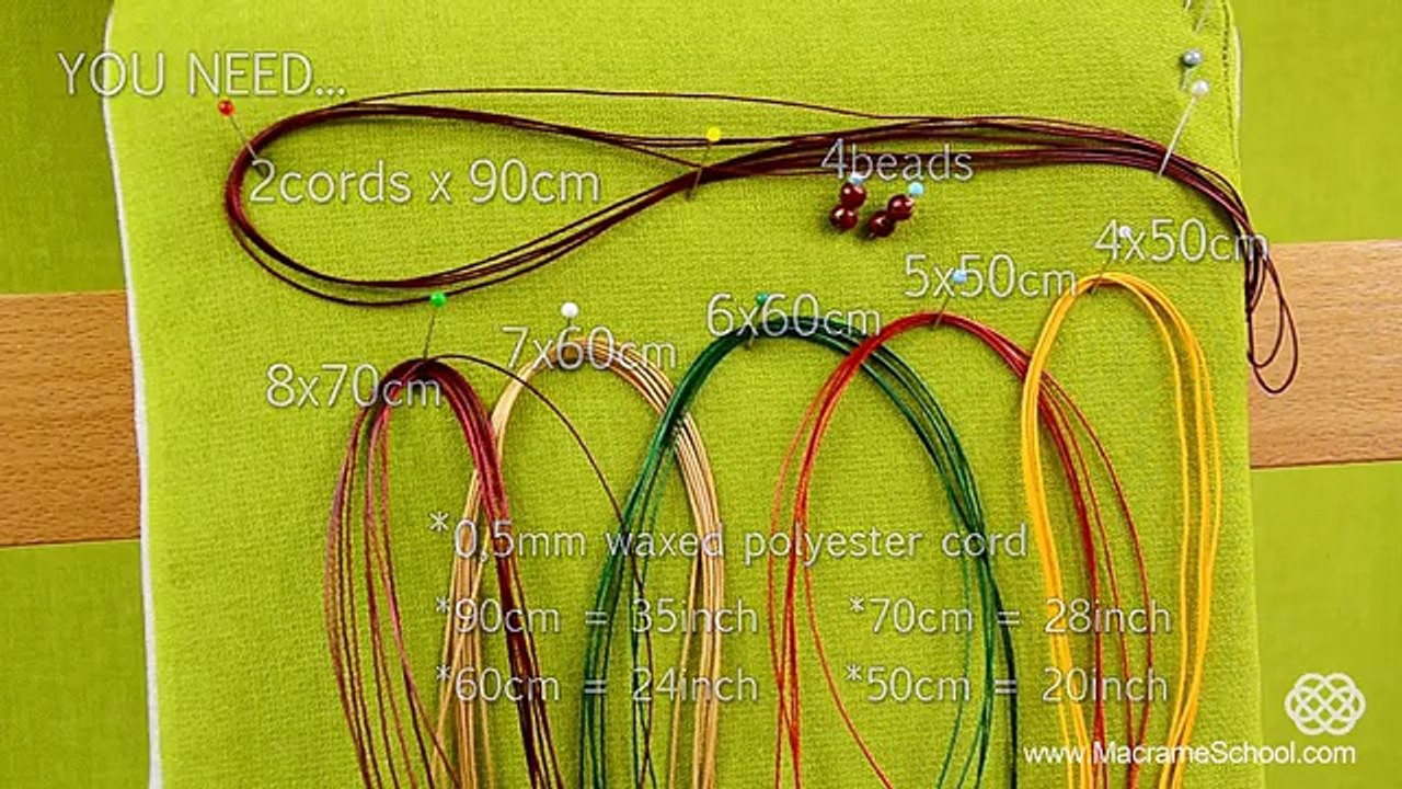 Multicolored Macramé Leaf Necklace - Tutorial