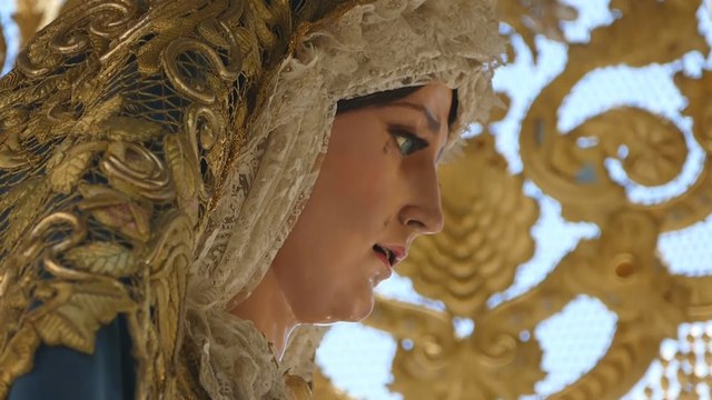 La Sed abre cortejos del Miércoles Santo día de cofradías toreras en Sevilla