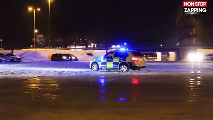 Royaume-Uni : une voiture de police fait du drift sur la glace (vidéo)
