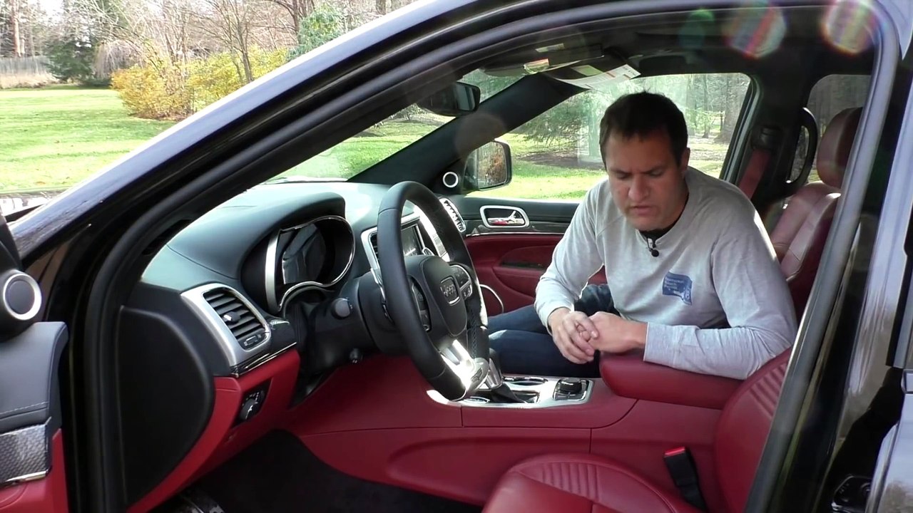 The $100,000 Jeep Trackhawk Is the Most Powerful SUV Ever