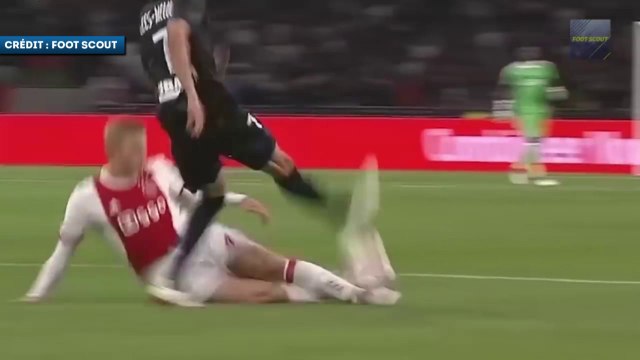 Le roc Matthijs de Ligt avec l'Ajax Amsterdam