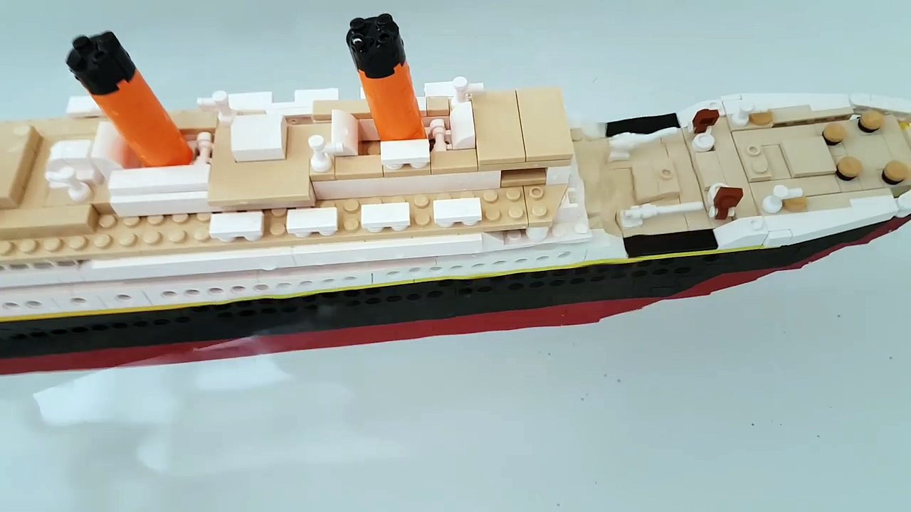LEGO TITANIC SINKING!! - Vídeo Dailymotion