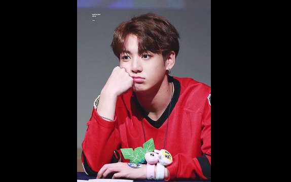 BTS(방탄소년단)’s “Boy In Luv” Becomes Their 8th Music Video To Reach 200 Million Views