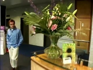 BMW 5 Series vs Vauxhall Omega - With Richard Hammond (2001)