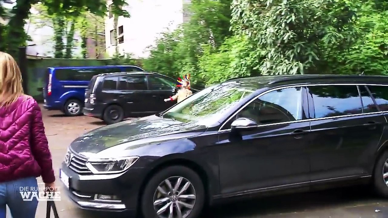 Durchgedrehter Indianer auf der Wache - Kann er den Fall lösen? | Die Ruhrpottwache | SAT.1 TV