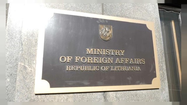 Lituania expulsa a tres funcionarios rusos de su territorio