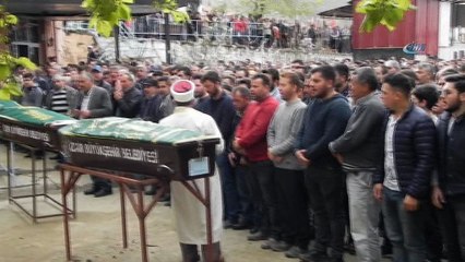 Ölümlü kaza sonrası vatandaşlar yol kapattı