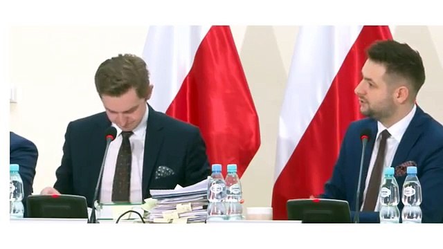 Tego jeszcze nie było: Świadek zaczyna pouczać komisję! PATRYK JAKI ostro jej odpowiada! MOCNE!
