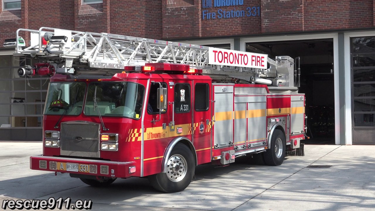 Pump R5214 (331) + Aerial 331 Toronto Fire Services