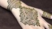 Cette artiste peint de magnifiques tatouages au henné