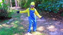 How to Make Dorothy Halloween Costume DIY | Minions Costumes & Trick-or-Treating | best friends