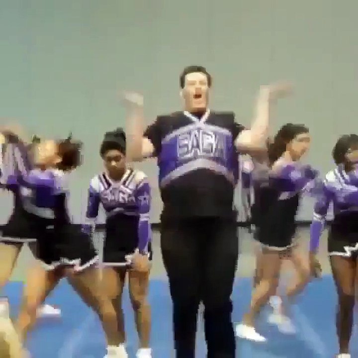 Man cheerleader... watch him