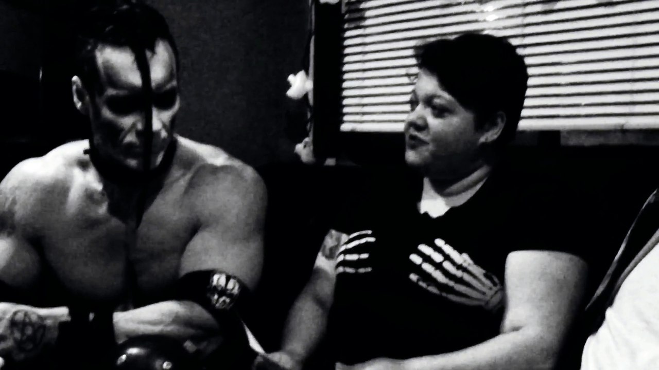 INTERVIEW – DOYLE WOLFGANG VON FRANKENSTEIN AND ALEX STORY OF DOYLE ASK VIVECA ‘VENOM’ MANIS, “DO YOU WANT SOME VEGAN TIRAMISU?”