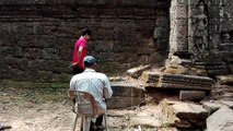 Taphrum Temple renovation by Cambodia