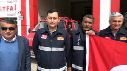 Asker babası itfaiyecilerden Mehmetçiğe destek