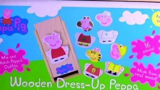 Peppa Pig dress up woden game