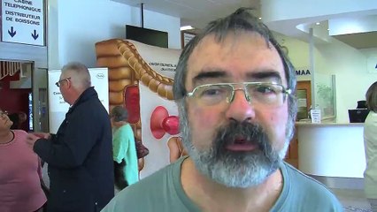 Bernard Baldivia, anesthésite et collectionneur d'ustensiles de médecine ancienne.