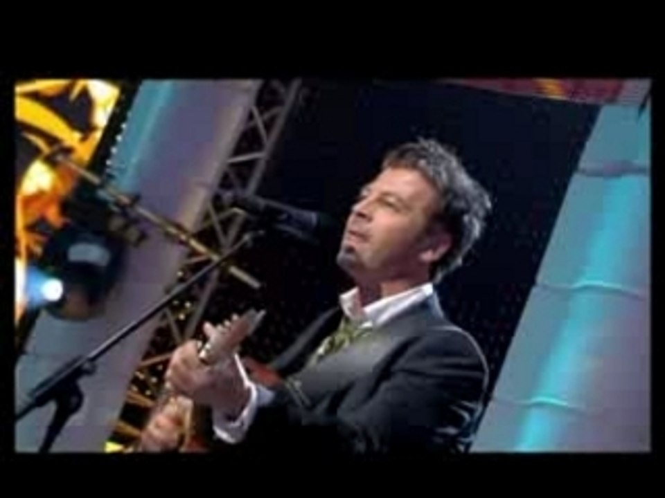 Christophe Mae on s'attache a l'emission celine